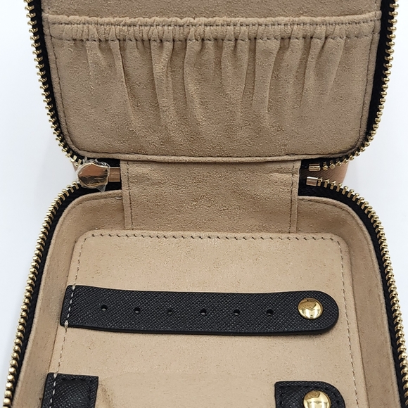 Tory Burch Emerson Jewelry case - Picture 8 of 13